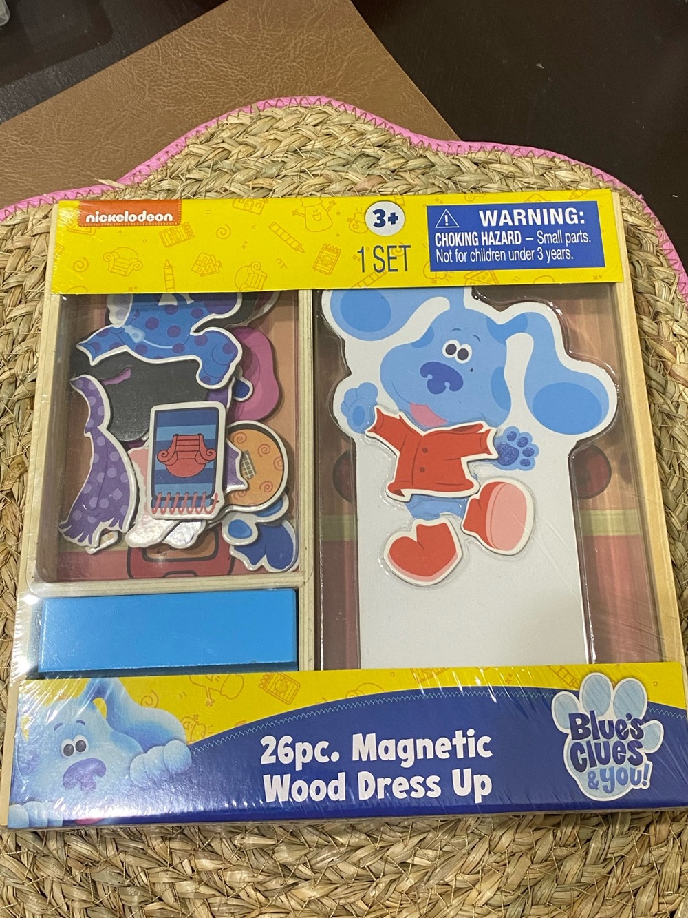 Blue's Clues & You! Magnetic Wooden Dress Up 26 Piece Set Sealed